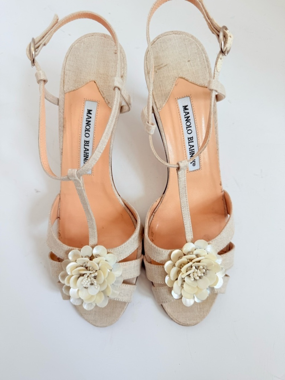 Manolo Blahnik “Cointreau” Archival Linen Mother-of-Pearl Floral  Sandals 39.5 - Picture 4 of 12